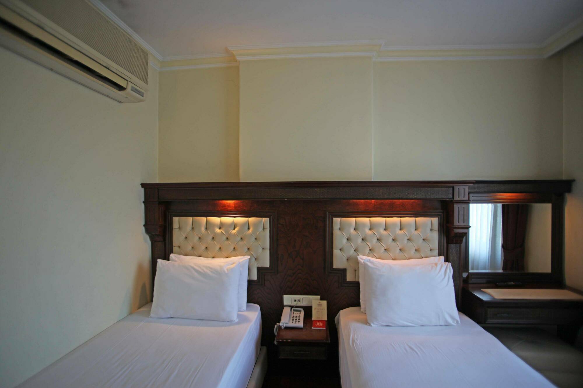 Funda Hotel Trabzon Exterior photo
